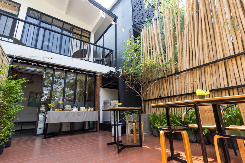 Z'S Hostel At Tha Phae Gate Chiang Mai Exterior foto